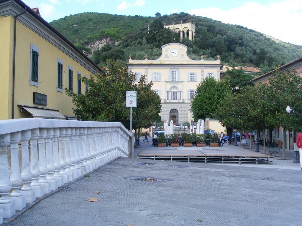 Casa Marchi Hotel Bagni di Lucca Exterior photo